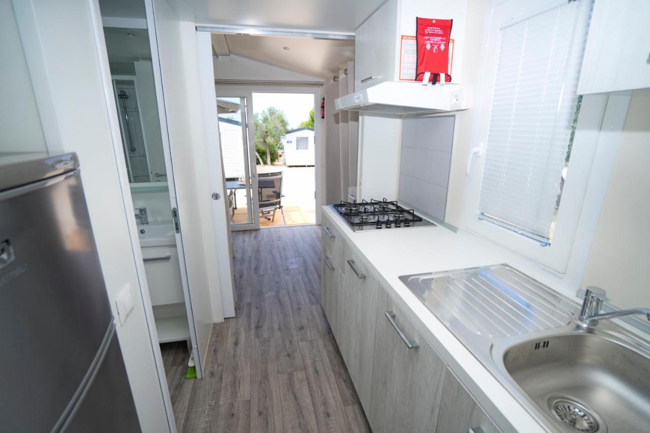 Mobile Homes Camping Kovacine Cres Exterior foto