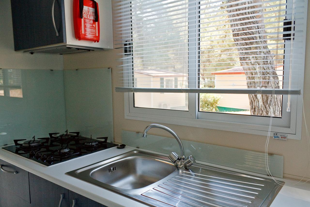 Mobile Homes Camping Kovacine Cres Exterior foto